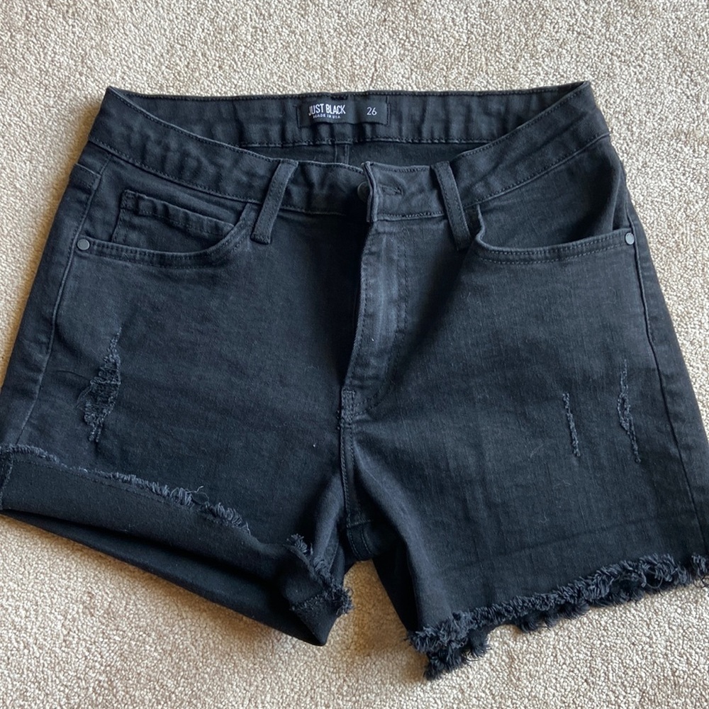 Black Jean shorts with stretch